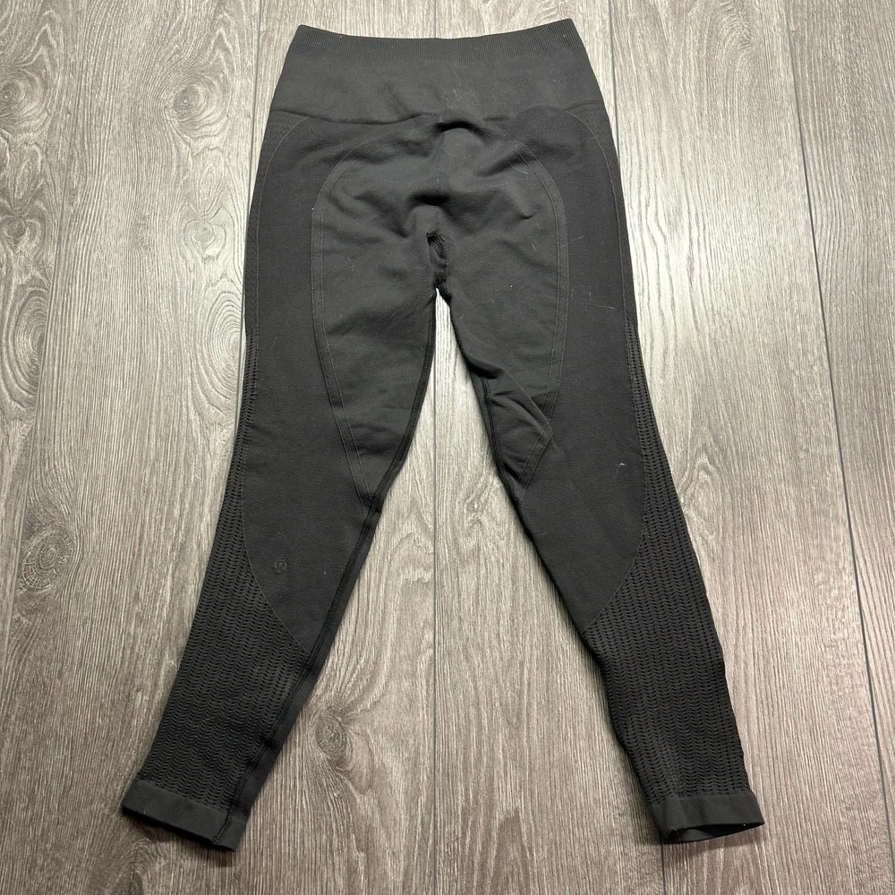 Lululemon Ebb to Street Tight II Black Seamless Mesh Leggings Size 8 Yoga Gym